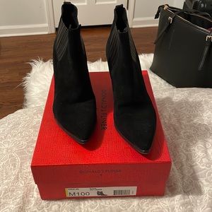 DONALD J PLINER BLACK OILY SUEDE BOOTS